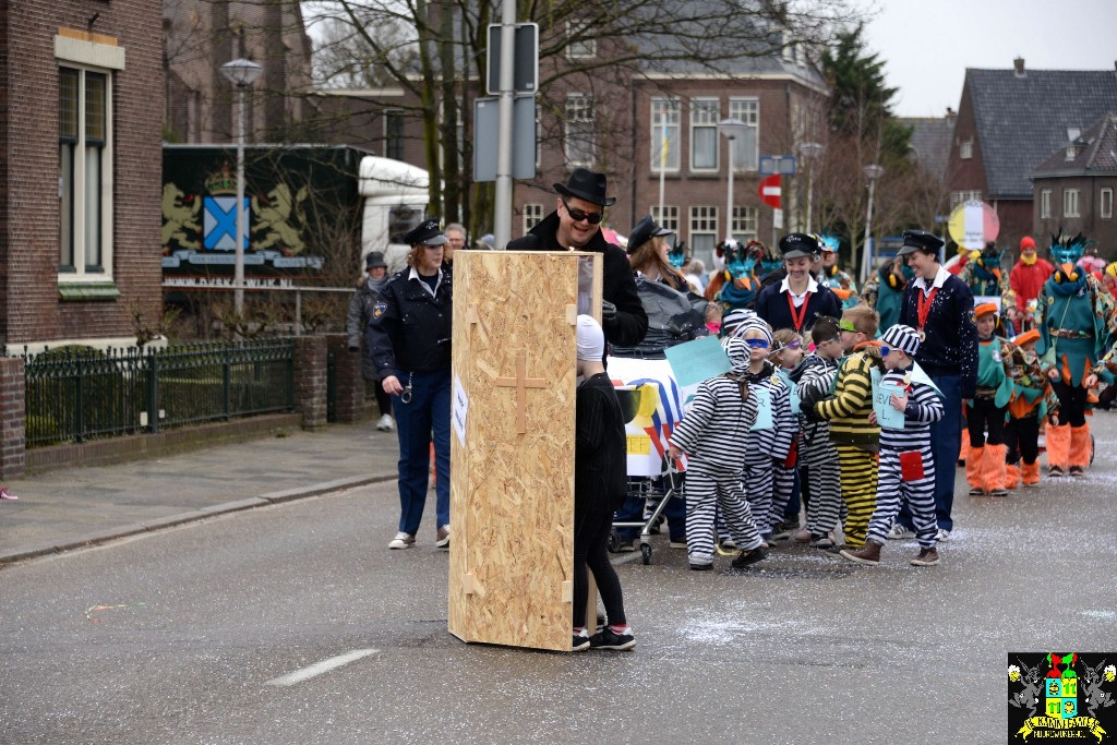 ../Images/Kinderoptocht 2017 055.jpg